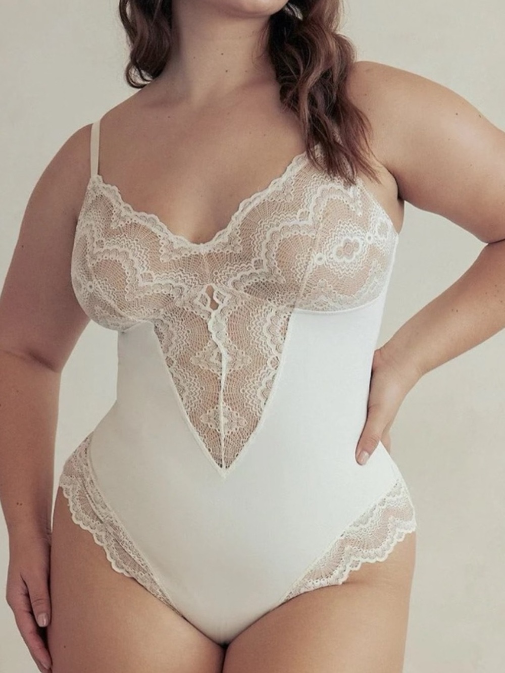 New Pinsy Sculpting Lace Shapewear Bodysuit White Large